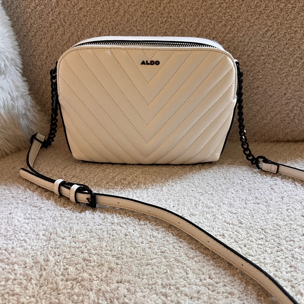ALDO White Quilted Crossbody with Black Trim and Chain Strap